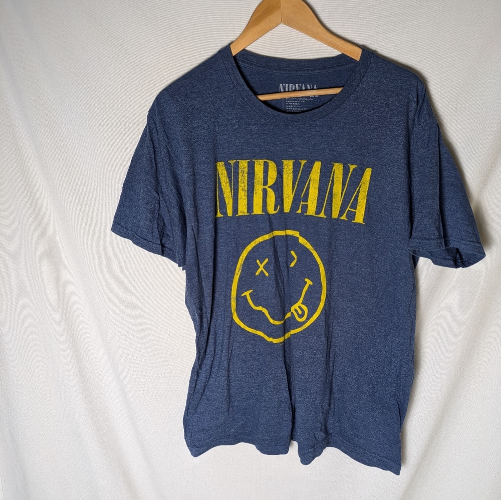 Nirvana Shirt Men XL Smiley Face 2017 Classic Logo Spell Out Retro Hype Core